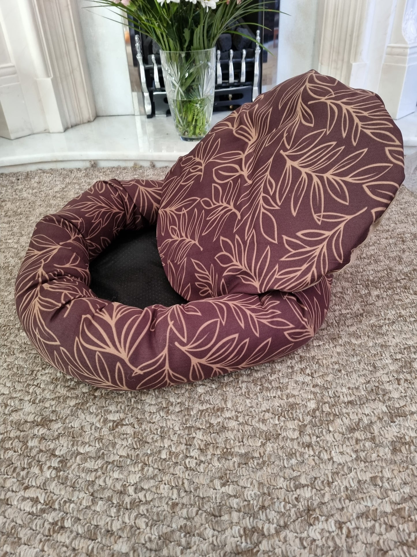 Olive Branch Donut Pet Bed