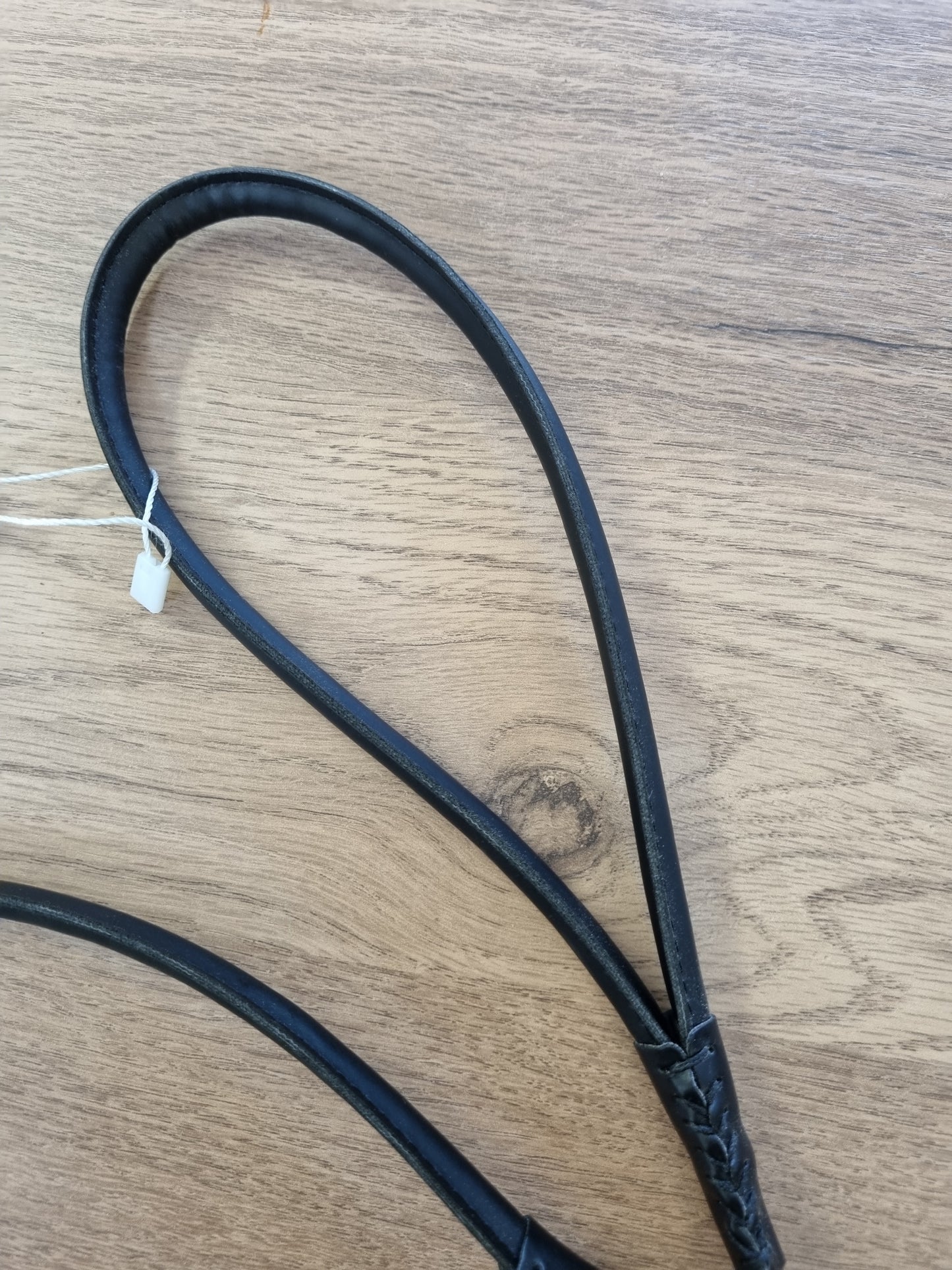 Project Blu Black Apple Leather Leash