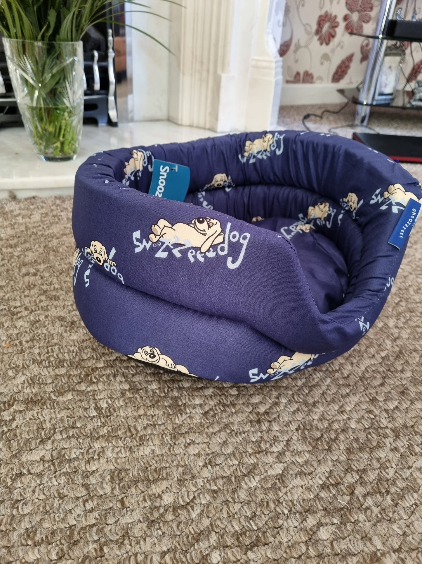 Relax Oval Bed - Navy