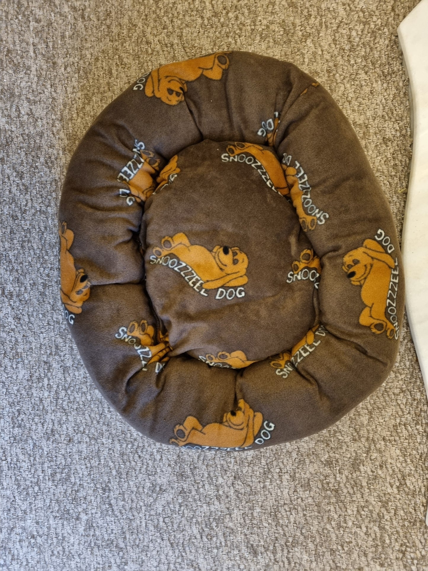 Snoozzzeee Dog fleece Donut Pet Bed